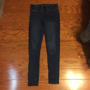 Old Navy rockstar mid rise jeggings